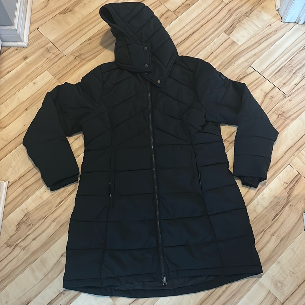 Woman’s LOLE long puffer jacket